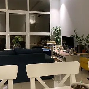 تحقق من التوفر