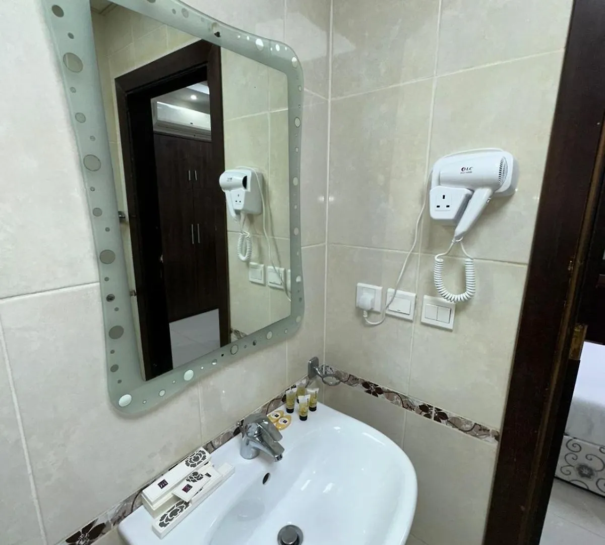 ***  Aparthotel Awali Rose- Awali District Makkah à La Mecque Arabie saoudite